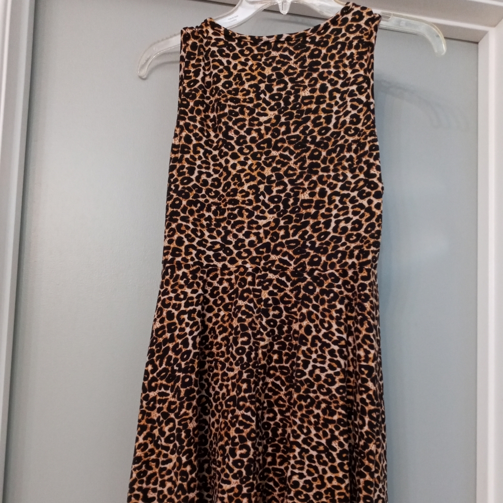 Hot Topic Leopard Skater Dress - Picture 4 of 6